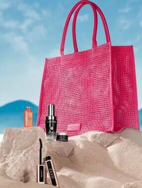 NIB Lancôme 5-pc. Summer Favorites Set with any Lancôme purchase (A $163 Value)